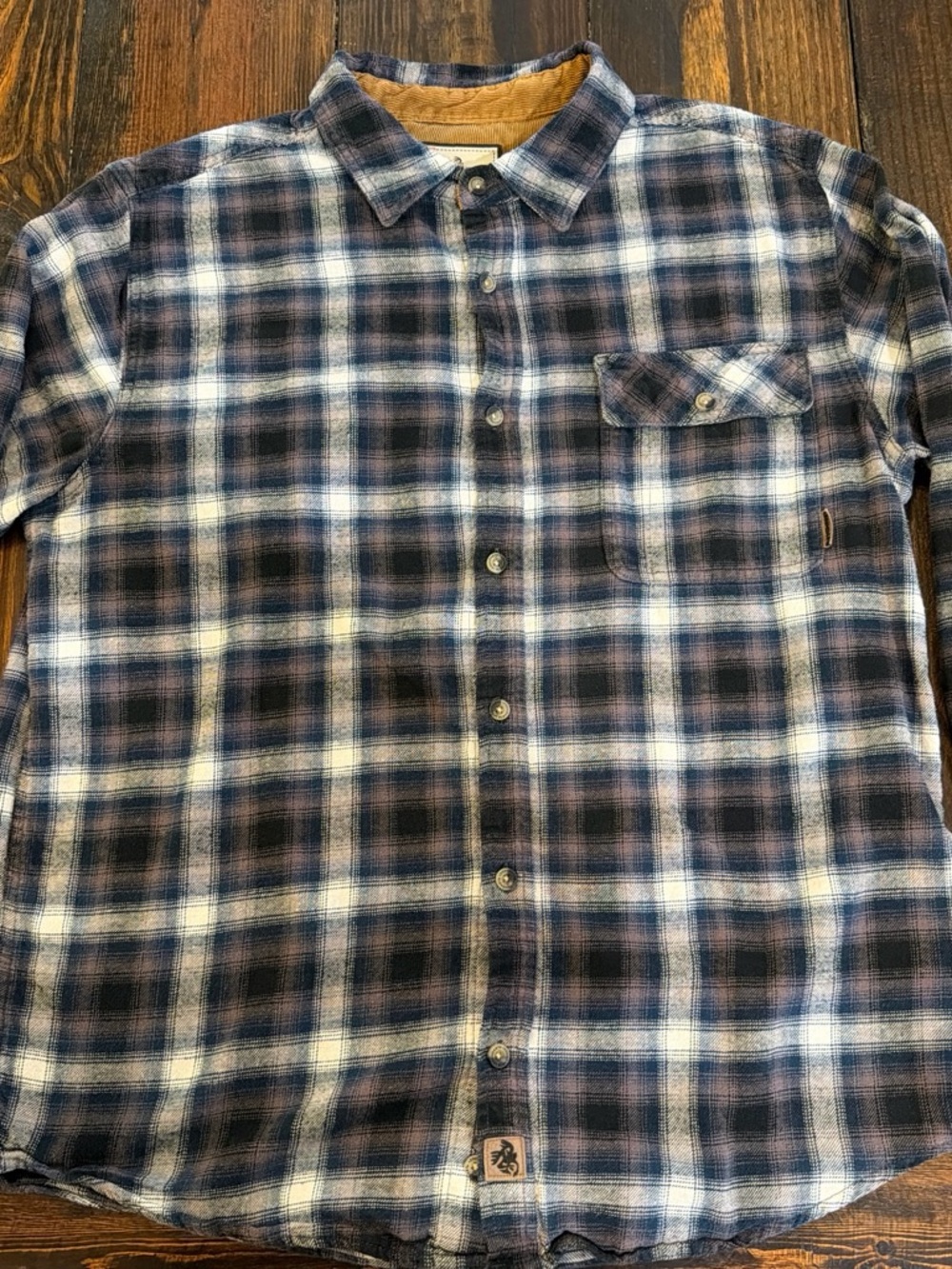 Legendary Whitetails Men's Large Plaid Button-Up Shirt - Blue, White, & Gray